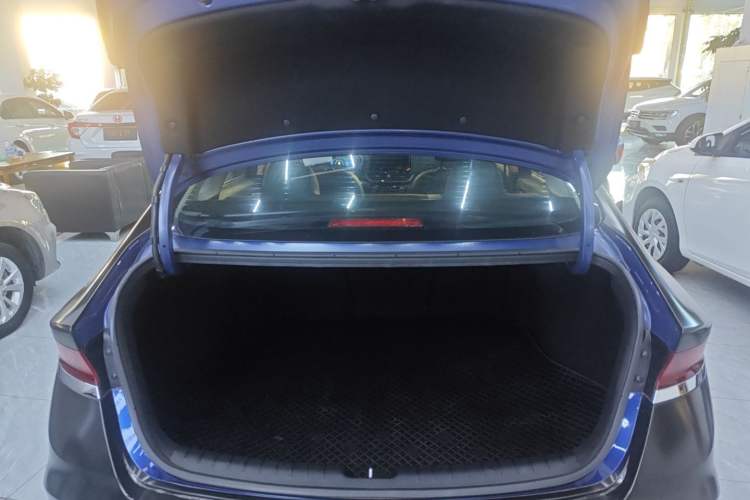 Used Hyundai Lafesta 2021 280TGDi GLX Elite Edition Trunk