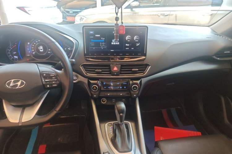 Used Hyundai Lafesta 2021 280TGDi DLX Luxury Edition Audio And AC Panel