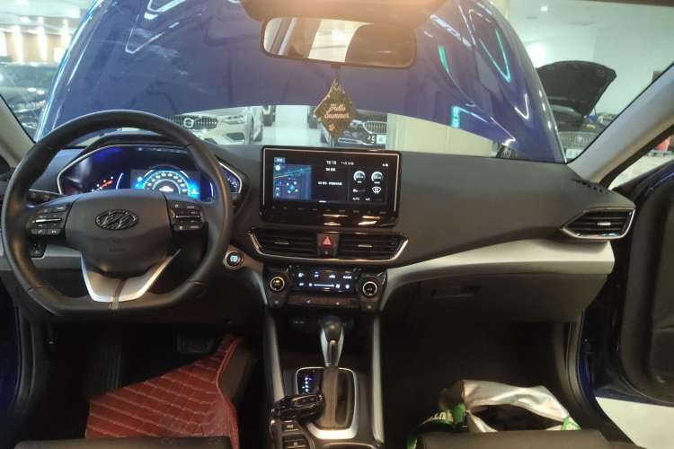 Used Hyundai Lafesta 2021 280TGDi DLX Luxury Edition Center Console
