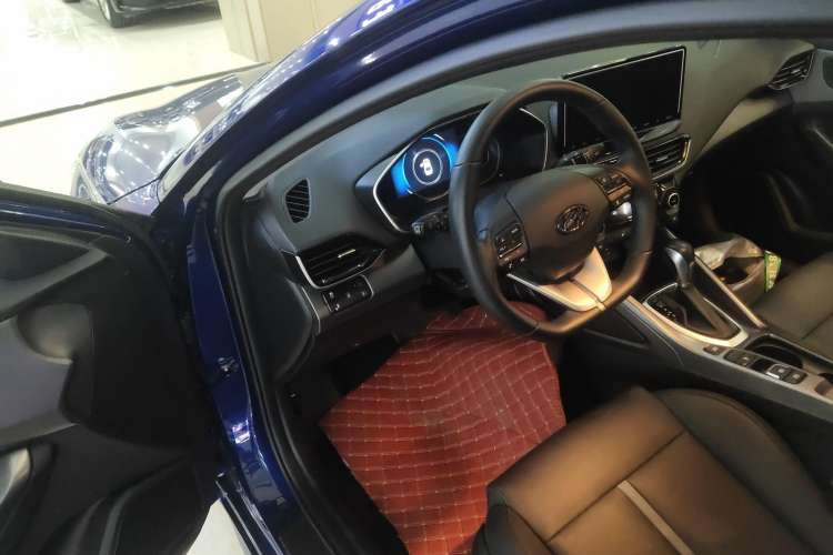 Used Hyundai Lafesta 2021 280TGDi DLX Luxury Edition Driver Seat
