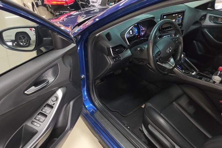 Used Hyundai Lafesta 2021 280TGDi GLX Elite Edition Driver Seat