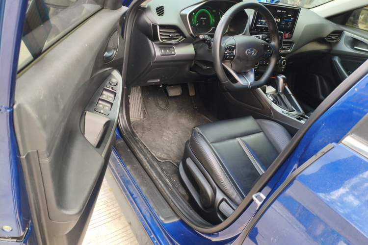 Used Hyundai Lafesta 2021 280TGDi GLX Elite Edition Driver Seat