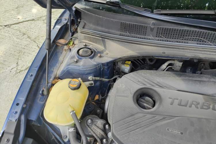 Used Hyundai Lafesta 2021 280TGDi DLX Luxury Edition Engine Bay Right