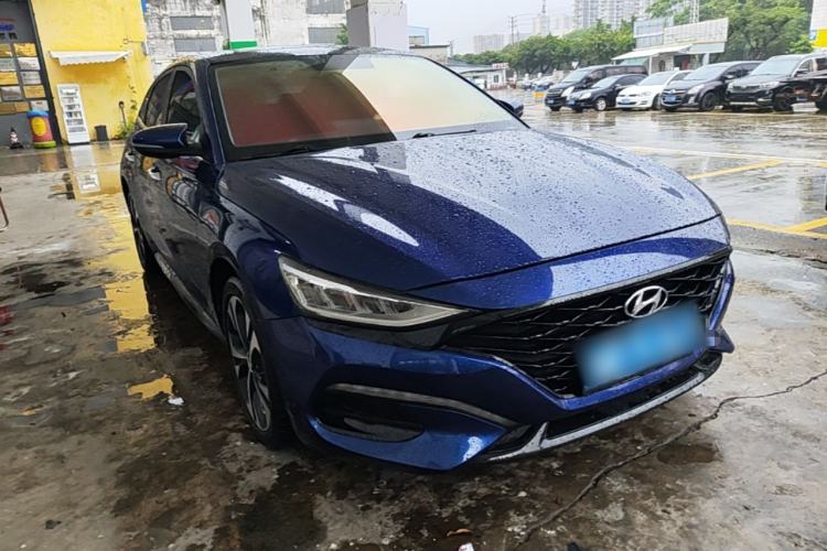 Used Hyundai Lafesta 2021 280TGDi GLX Elite Edition Front Right 45 Deg