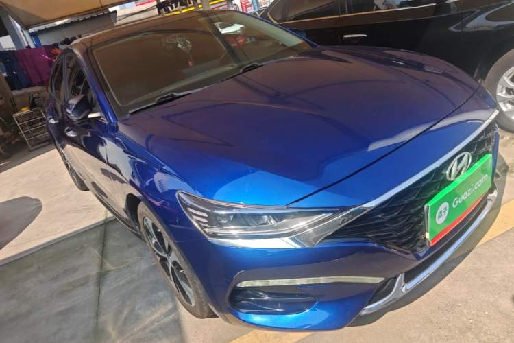 Used Hyundai Lafesta 2021 280TGDi DLX Luxury Edition Front Right 45 Deg