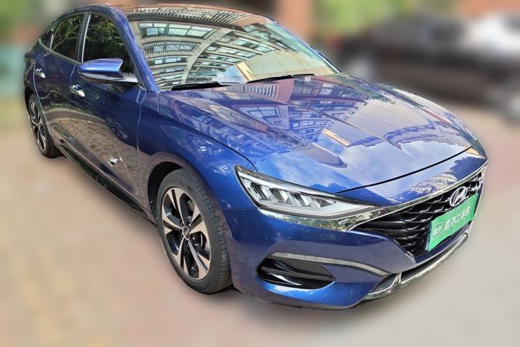 Used Hyundai Lafesta 2021 280TGDi GLX Elite Edition Front Right 45 Deg