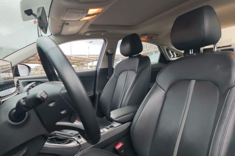 Used Hyundai Lafesta 2021 280TGDi DLX Luxury Edition Left Front Seat