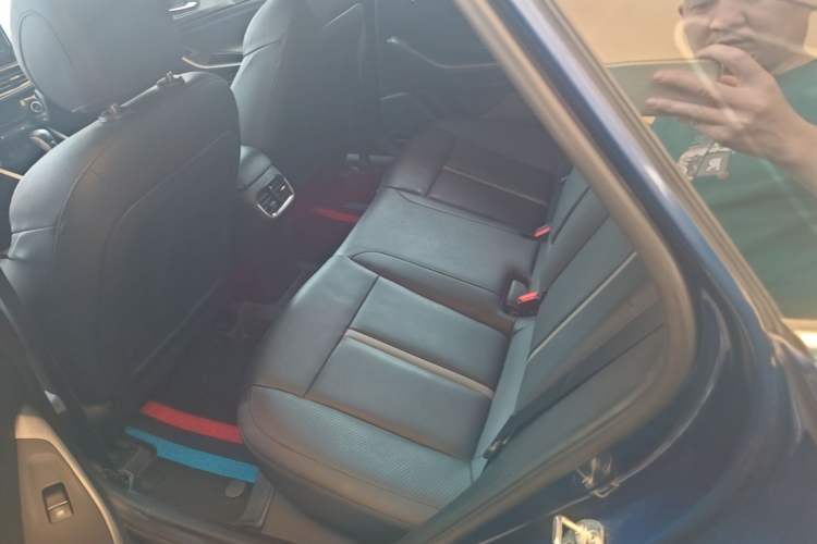 Used Hyundai Lafesta 2021 280TGDi DLX Luxury Edition Left Rear Seat