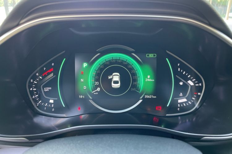 Used Hyundai Lafesta 2021 280TGDi DLX Luxury Edition Odometer Close Up