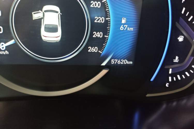 Used Hyundai Lafesta 2021 280TGDi GLX Elite Edition Odometer Close Up