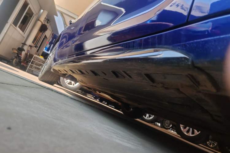 Used Hyundai Lafesta 2021 280TGDi DLX Luxury Edition Right Side Sill