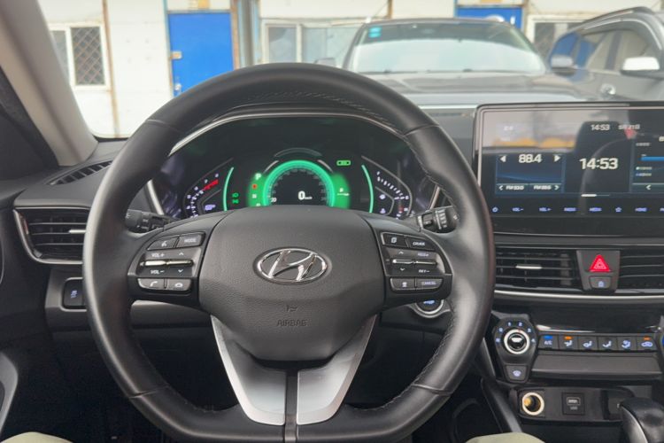 Used Hyundai Lafesta 2021 280TGDi GLX Elite Edition Steering Wheel