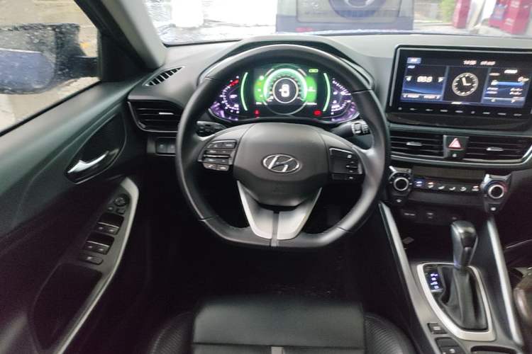 Used Hyundai Lafesta 2021 280TGDi GLX Elite Edition Steering Wheel