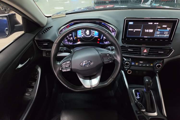 Used Hyundai Lafesta 2021 280TGDi GLX Elite Edition Steering Wheel