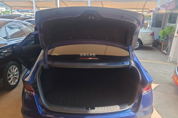 Used Hyundai Lafesta 2021 280TGDi DLX Luxury Edition Trunk