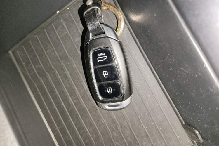 Used Hyundai Lafesta 2021 280TGDi GLX Elite Edition Vehicle Key