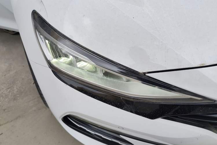 Used Hyundai Lafesta 2021 280TGDi Luxury Sport Enjoyment Edition Right Front Headlight