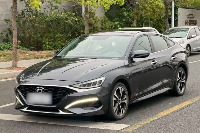 Ojetý Hyundai Lafesta 2021 280TGDi GLX Elite Edition