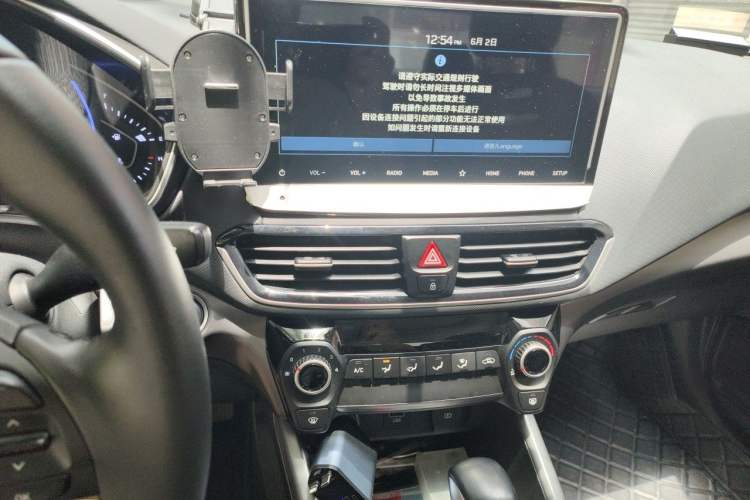 Used Hyundai Lafesta 2021 280TGDi GLX Elite Edition Audio And AC Panel