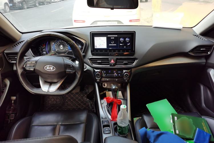 Used Hyundai Lafesta 2021 280TGDi DLX Luxury Edition Center Console