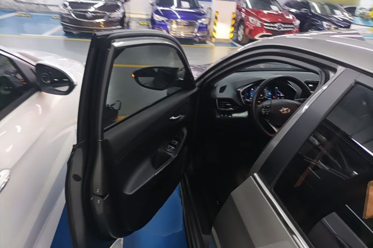 Used Hyundai Lafesta 2021 280TGDi GLX Elite Edition Driver Seat
