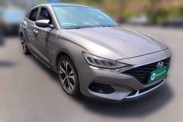 Used Hyundai Lafesta 2021 280TGDi DLX Luxury Edition Front Right 45 Deg