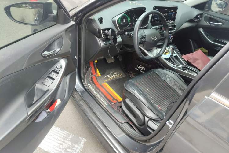 Used Hyundai Lafesta 2021 280TGDi GLX Elite Edition Interior 3