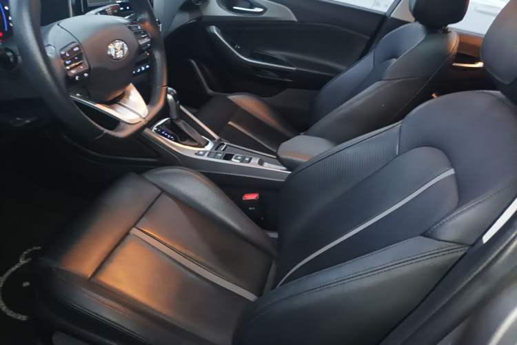 Used Hyundai Lafesta 2021 280TGDi GLX Elite Edition Left Front Seat