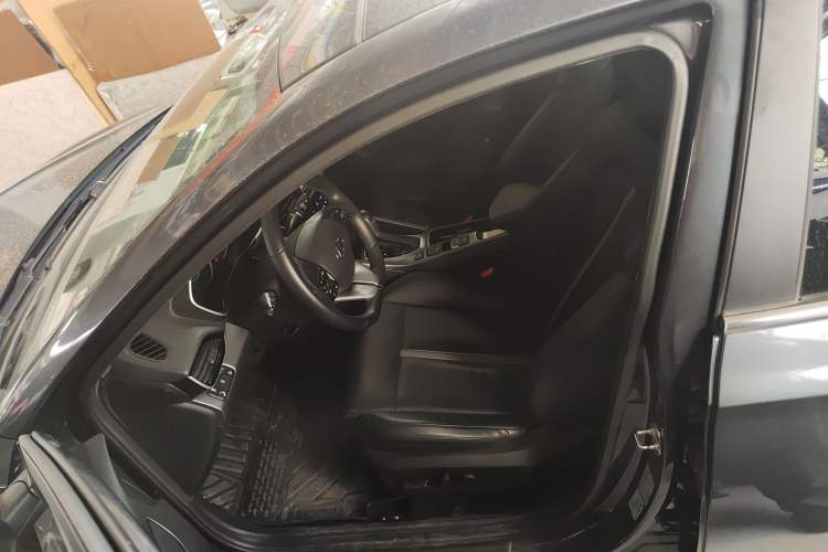 Used Hyundai Lafesta 2021 280TGDi DLX Luxury Edition Left Front Seat