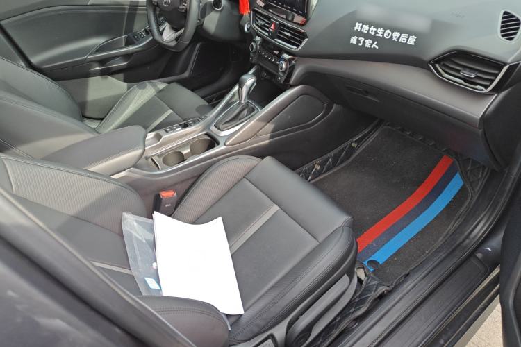 Used Hyundai Lafesta 2021 280TGDi GLX Elite Edition Right Front Seat