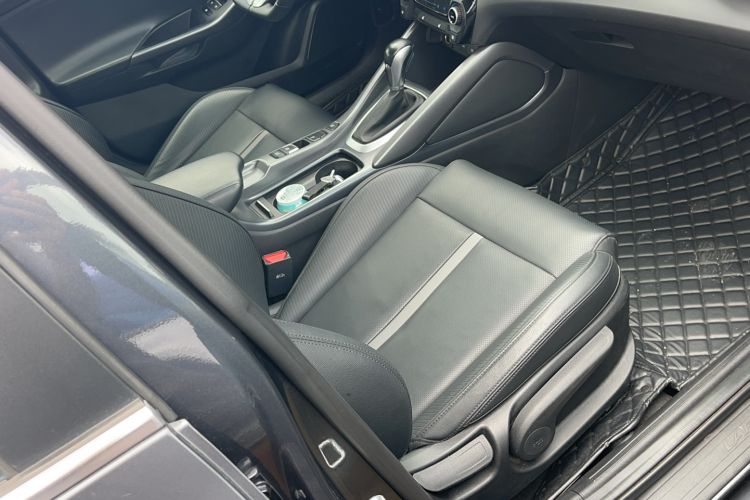 Used Hyundai Lafesta 2021 280TGDi DLX Luxury Edition Right Front Seat