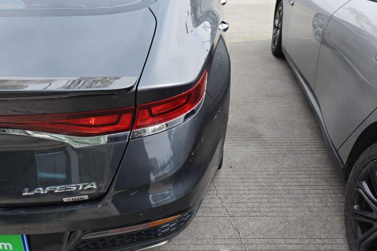 Used Hyundai Lafesta 2021 280TGDi GLX Elite Edition Right Rear Taillight