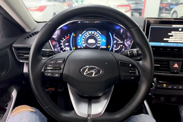 Used Hyundai Lafesta 2021 280TGDi GLX Elite Edition Steering Wheel