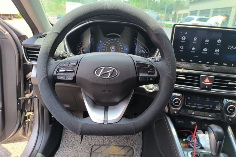 Used Hyundai Lafesta 2021 280TGDi DLX Luxury Edition Steering Wheel