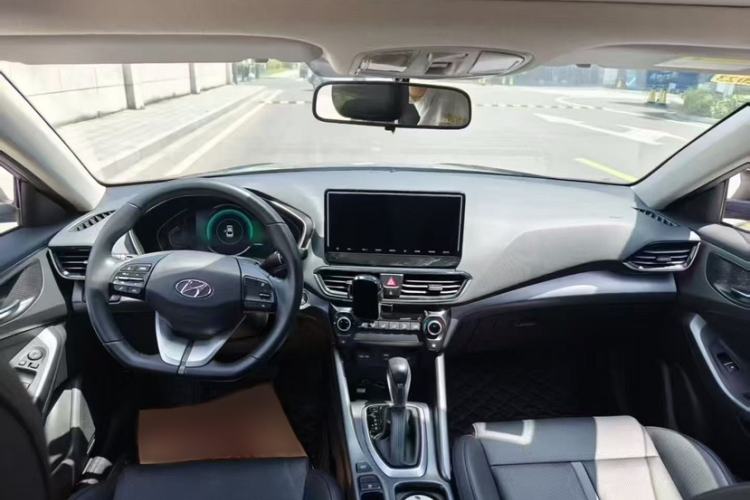 Used Hyundai Lafesta 2021 280TGDi GLX Elite Edition Interior 2