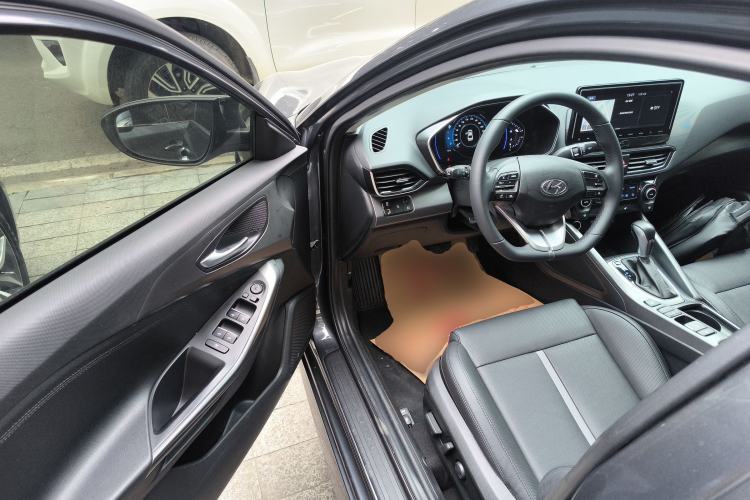 Used Hyundai Lafesta 2021 280TGDi DLX Luxury Edition Interior 3