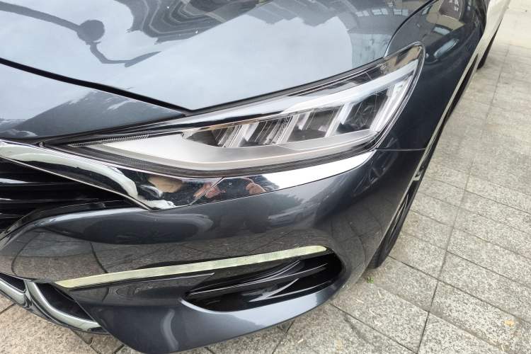 Used Hyundai Lafesta 2021 280TGDi DLX Luxury Edition Left Front Headlight
