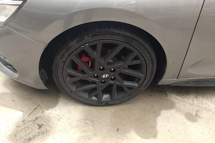 Used Hyundai Lafesta 2021 280TGDi Luxury Sport Enjoyment Edition Left Front Wheel Hub