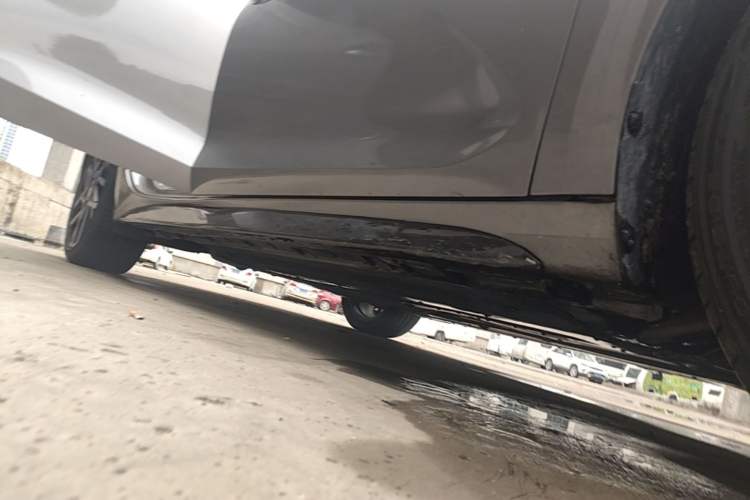 Used Hyundai Lafesta 2021 280TGDi Luxury Sport Enjoyment Edition Right Side Sill