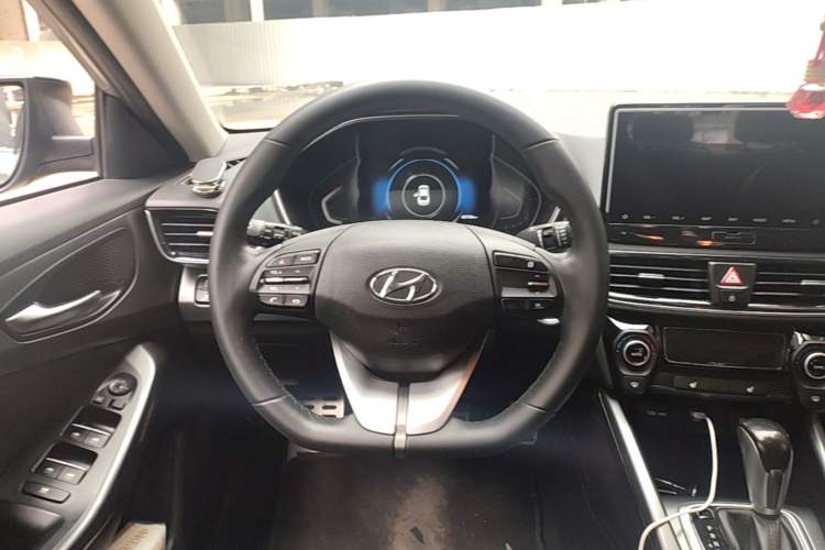 Used Hyundai Lafesta 2021 280TGDi Luxury Sport Enjoyment Edition Steering Wheel