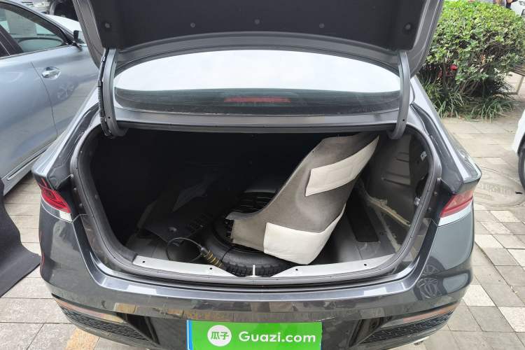 Used Hyundai Lafesta 2021 280TGDi DLX Luxury Edition Trunk