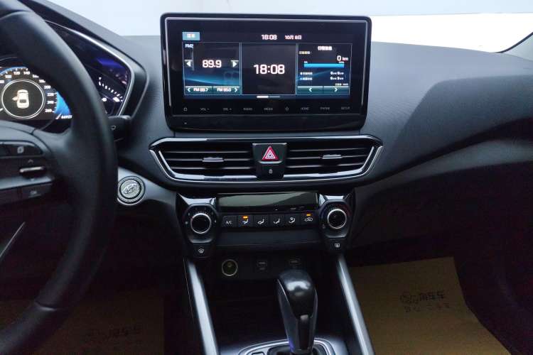 Used Hyundai Lafesta 2021 280TGDi GLX Elite Edition Audio And AC Panel