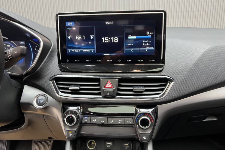Used Hyundai Lafesta 2021 280TGDi GLX Elite Edition Audio And AC Panel