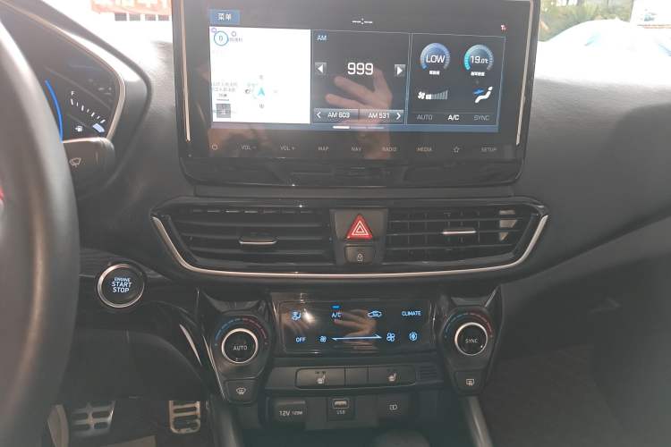 Used Hyundai Lafesta 2021 280TGDi Luxury Sport Enjoyment Edition Audio And AC Panel
