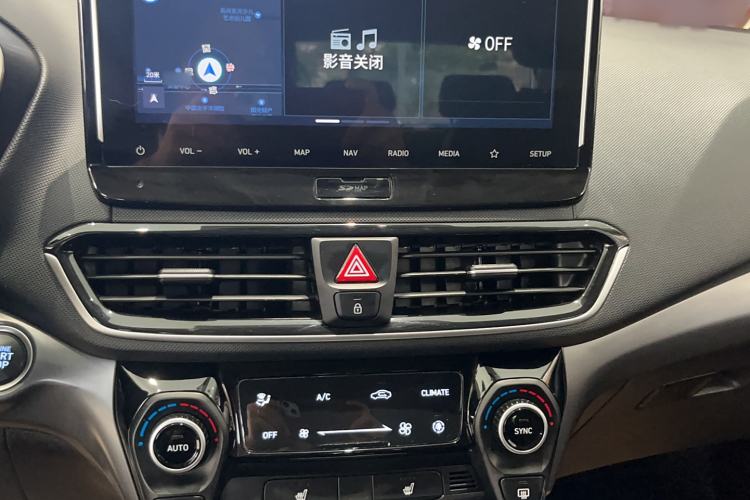 Used Hyundai Lafesta 2021 280TGDi DLX Luxury Edition Audio And AC Panel