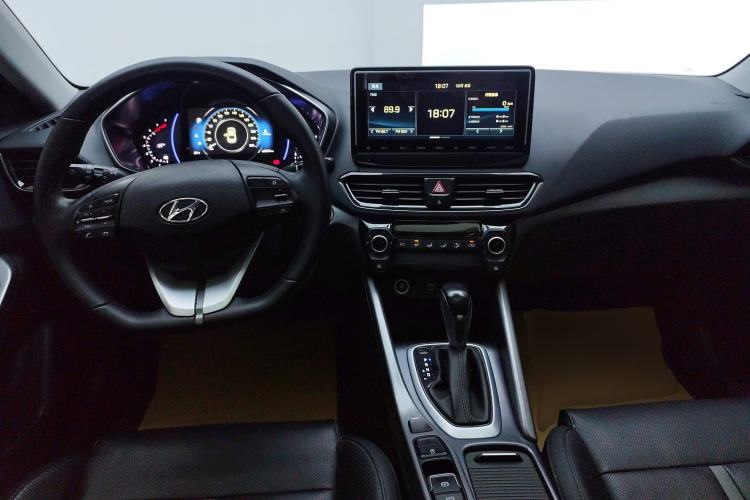 Used Hyundai Lafesta 2021 280TGDi GLX Elite Edition Center Console