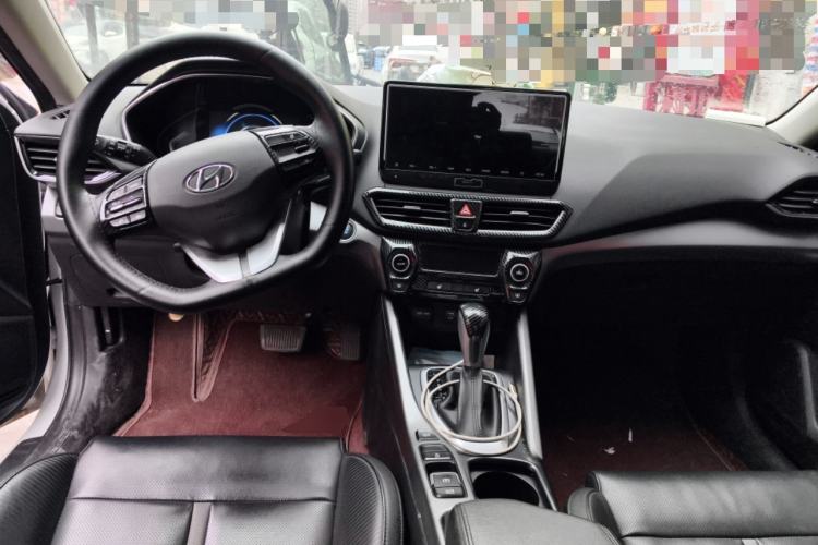 Used Hyundai Lafesta 2021 280TGDi DLX Luxury Edition Center Console