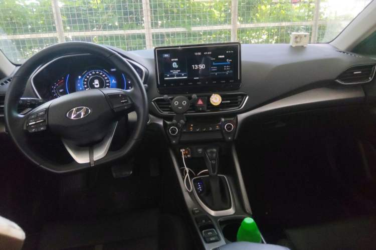 Used Hyundai Lafesta 2021 280TGDi GLX Elite Edition Center Console