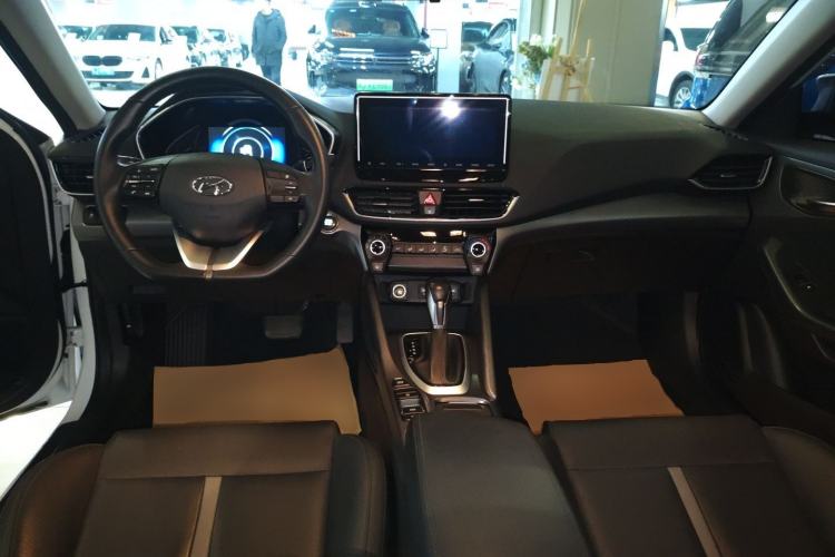 Used Hyundai Lafesta 2021 280TGDi GLX Elite Edition Center Console