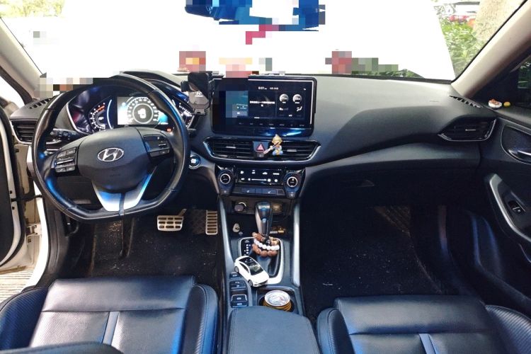 Used Hyundai Lafesta 2021 280TGDi DLX Luxury Edition Center Console